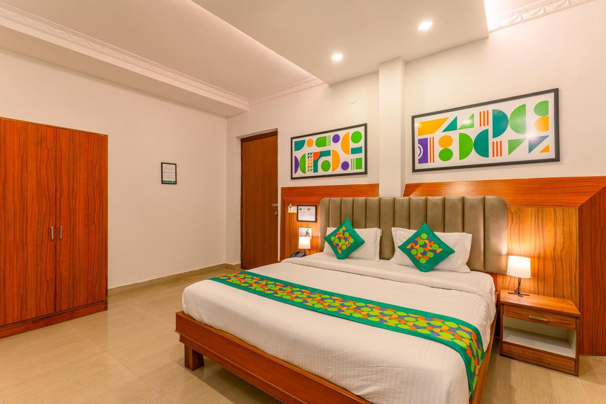 Hotel Treebo Regalia Comforts, 15 Mins From Abbey Waterfall Madikeri Esterno foto