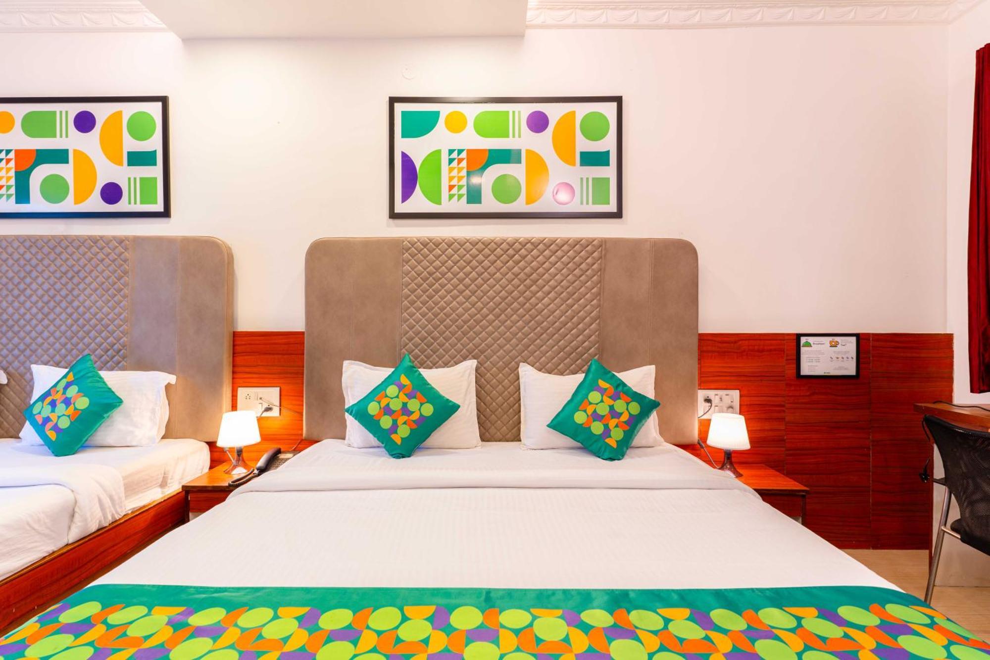 Hotel Treebo Regalia Comforts, 15 Mins From Abbey Waterfall Madikeri Esterno foto